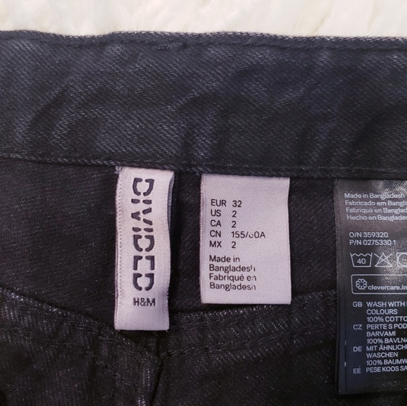 2 for $15❤*Distressed shorts* - Picture 3 of 3